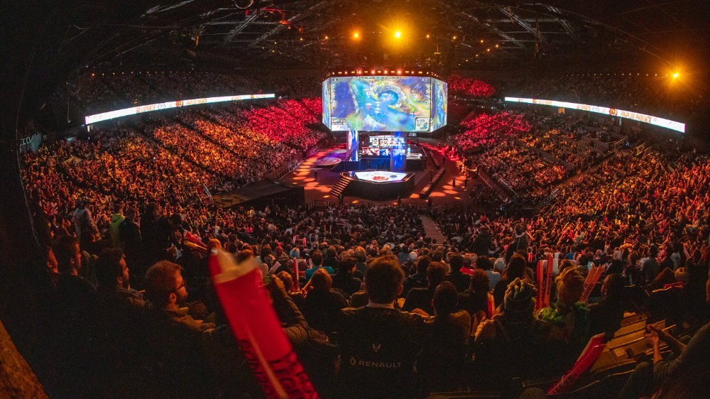 动不仅是在 动不仅是在