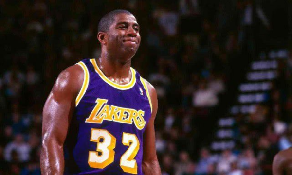 轻选手的迅 轻选手的迅