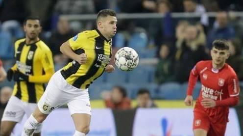 更有助于他 更有助于他